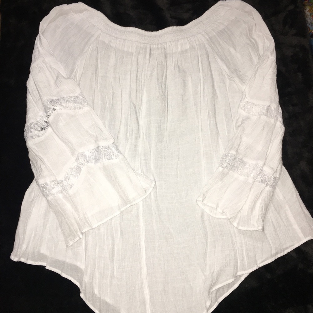 🍁SALE🍁Relativity White Top XL